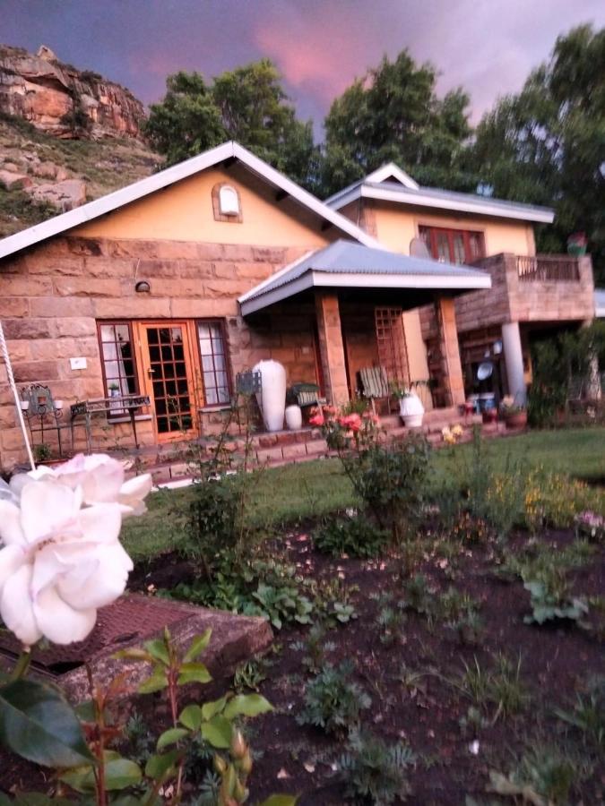 His Vessel Guesthouse Clarens Fs Exterior foto